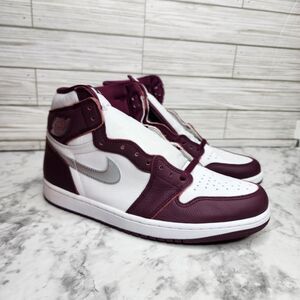 Air Jordan 1 High OG Bordeaux Sneakers Men’s 10.5 New in Box